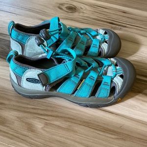 Keen EUC shoes youth 2